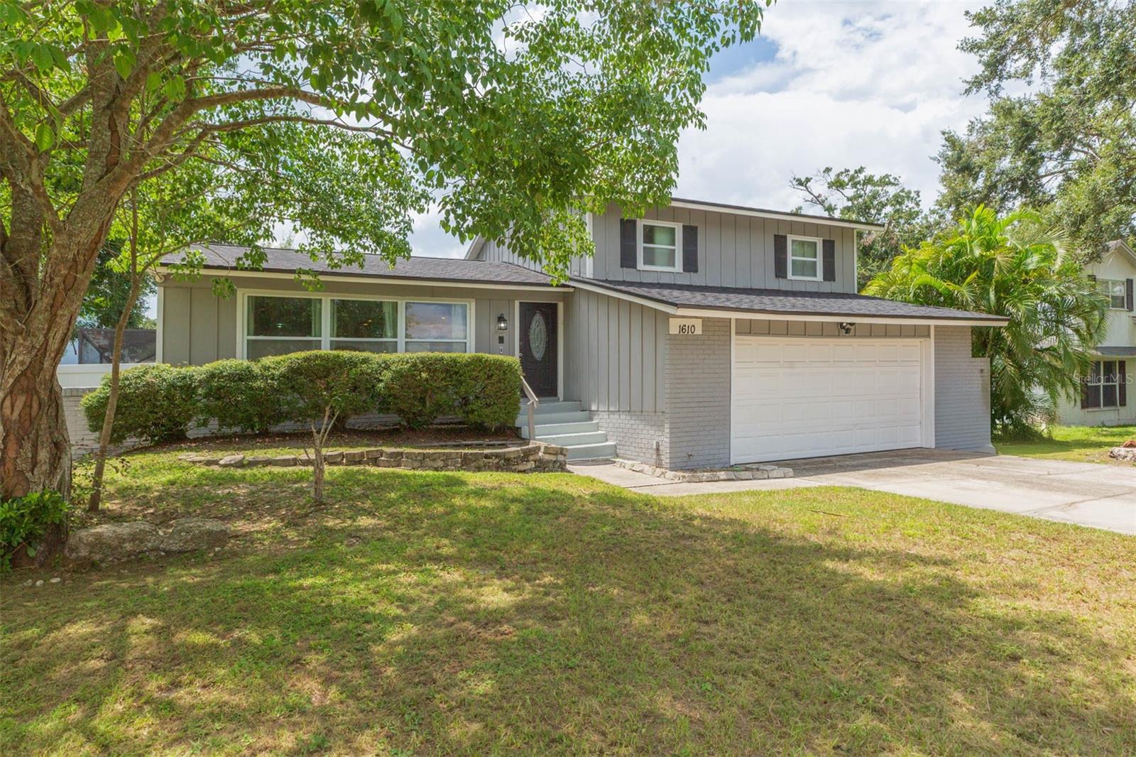 Photo of 1610 BURNING TREE LANE BRANDON FL 33510