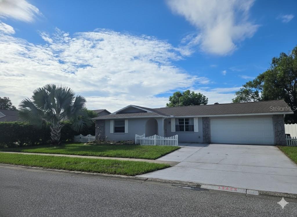 Photo of 12427 WILLOW TREE AVENUE HUDSON FL 34669