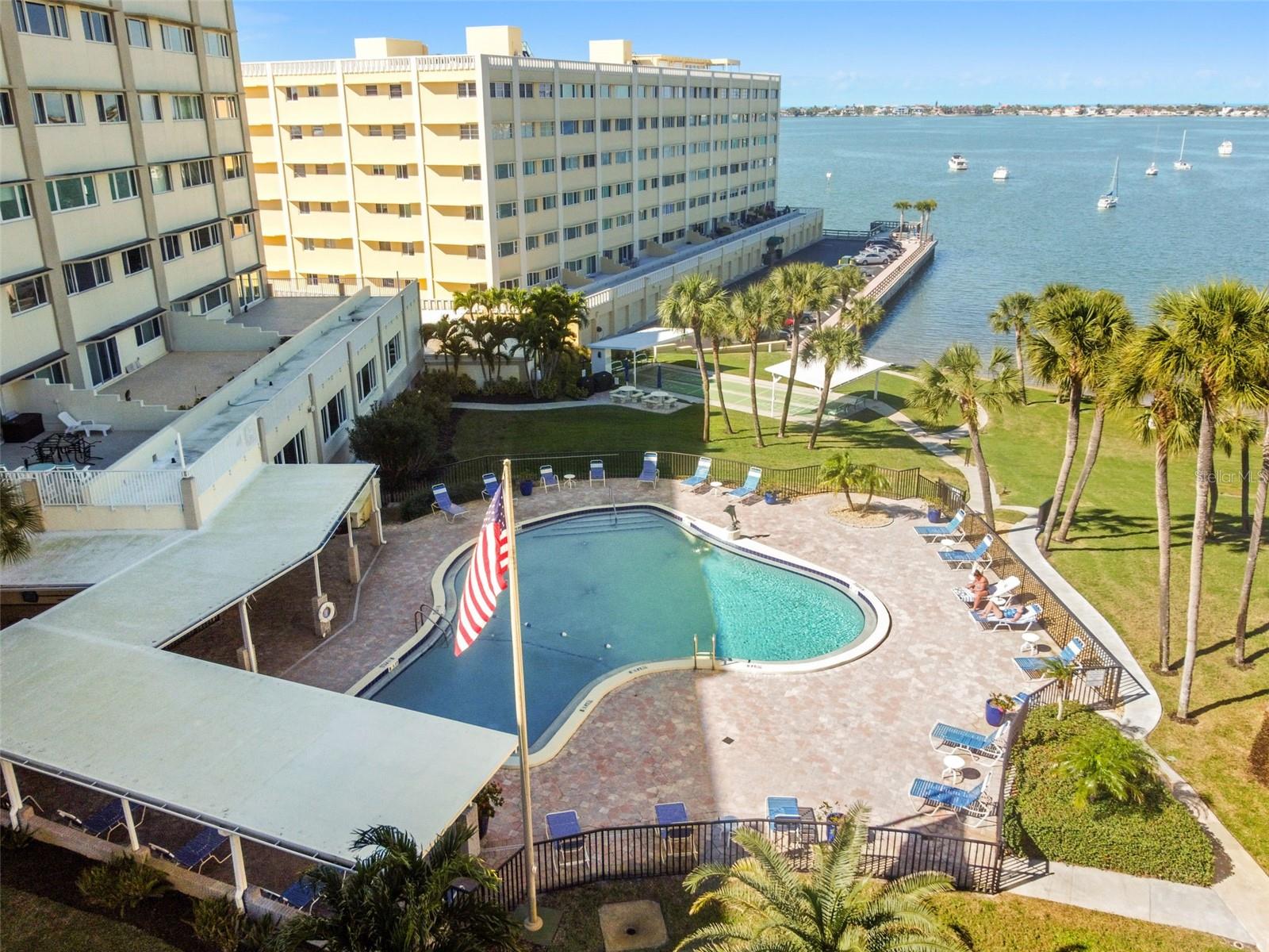 Photo of 100 BLUFF VIEW DRIVE #607A BELLEAIR BLUFFS FL 33770