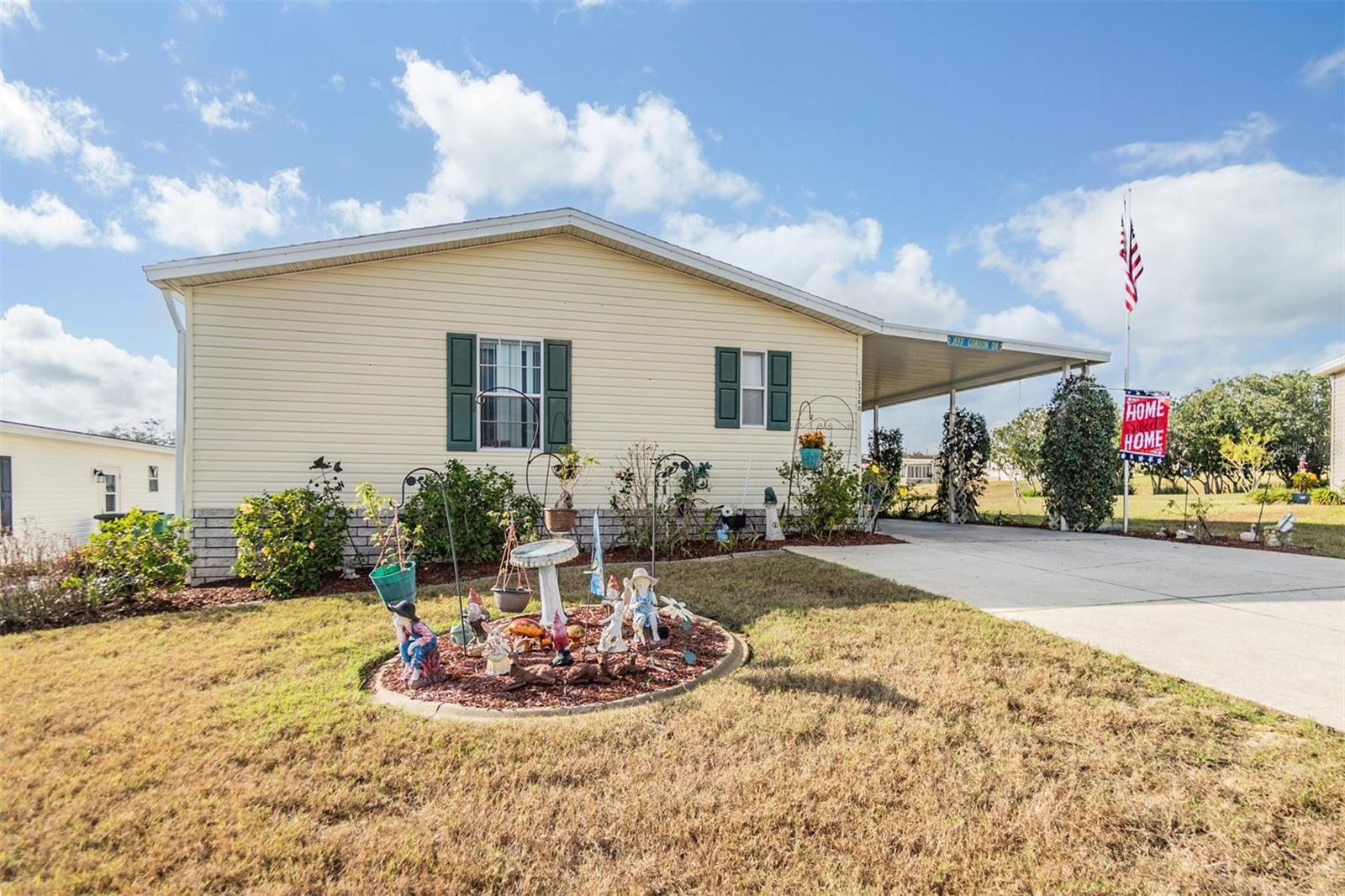 Photo of 37340 NEUKOM AVENUE ZEPHYRHILLS FL 33541