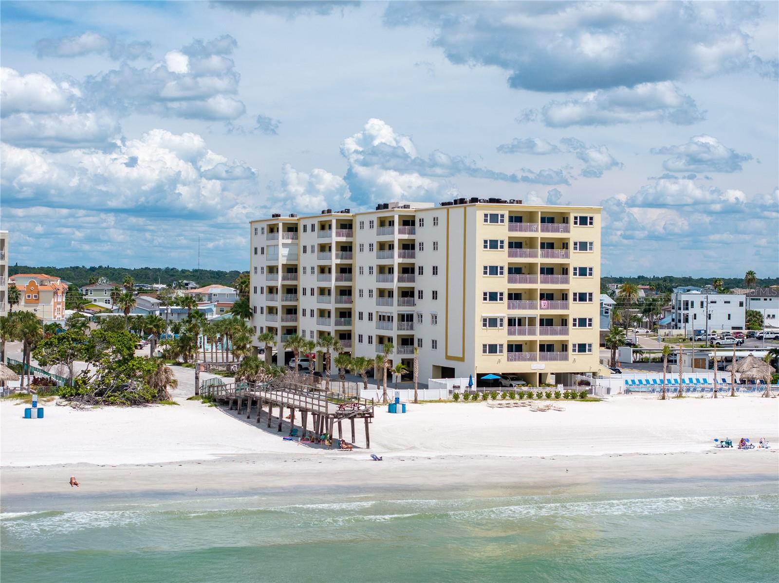 Photo of 17450 GULF BOULEVARD #206 REDINGTON SHORES FL 33708