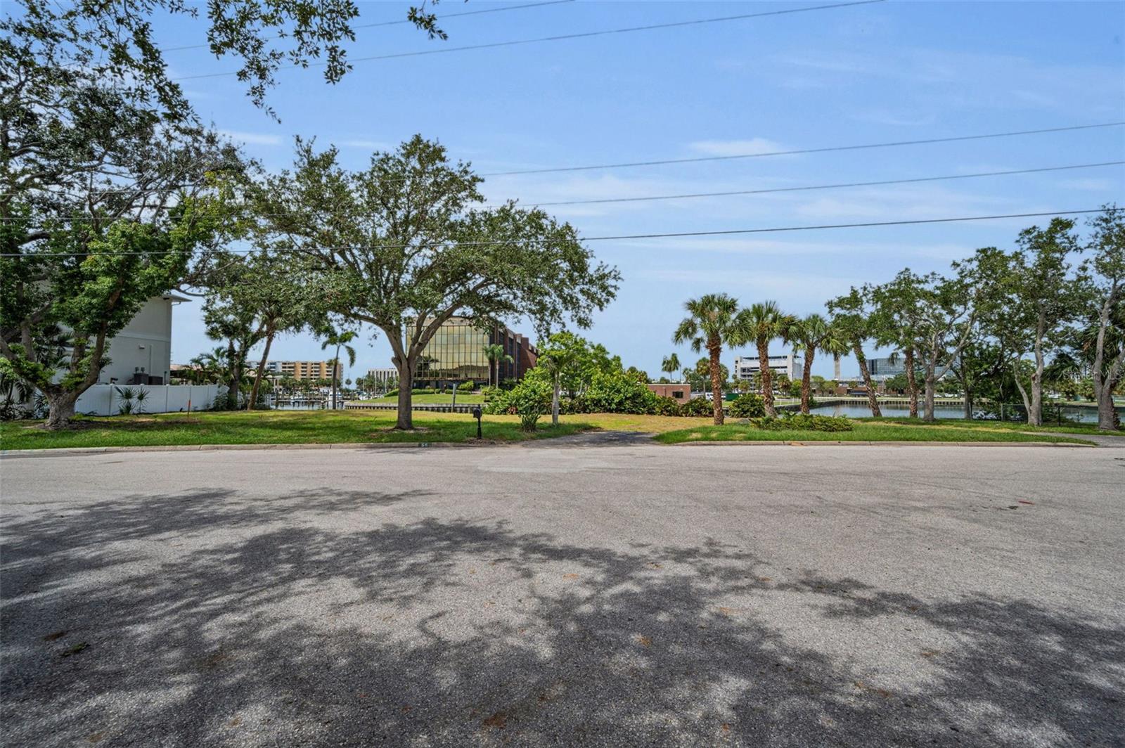 Photo of 56 SANDPIPER ROAD TAMPA FL 33609
