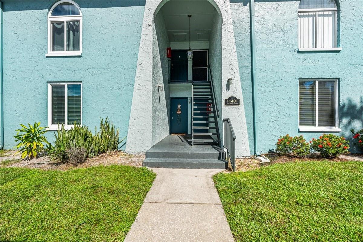 Photo of 11401 3RD STREET #2 ST PETERSBURG FL 33716