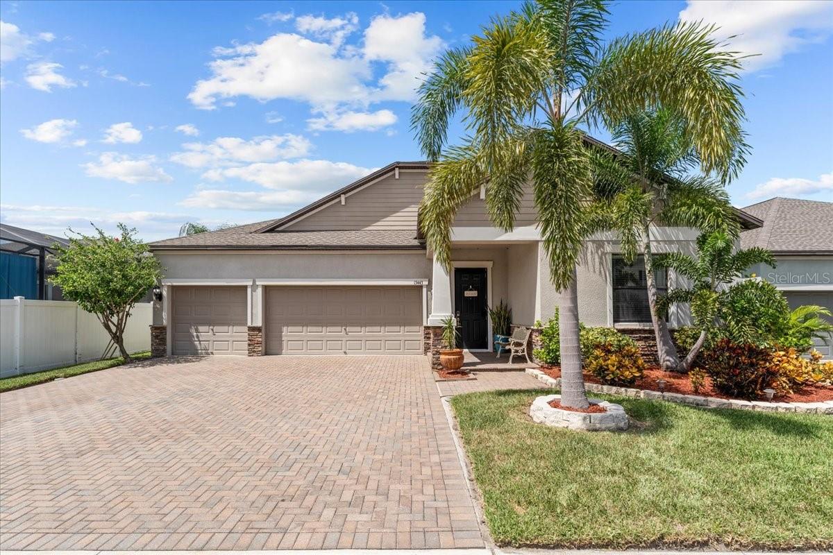 Photo of 13443 WHITE SAPPHIRE ROAD RIVERVIEW FL 33579