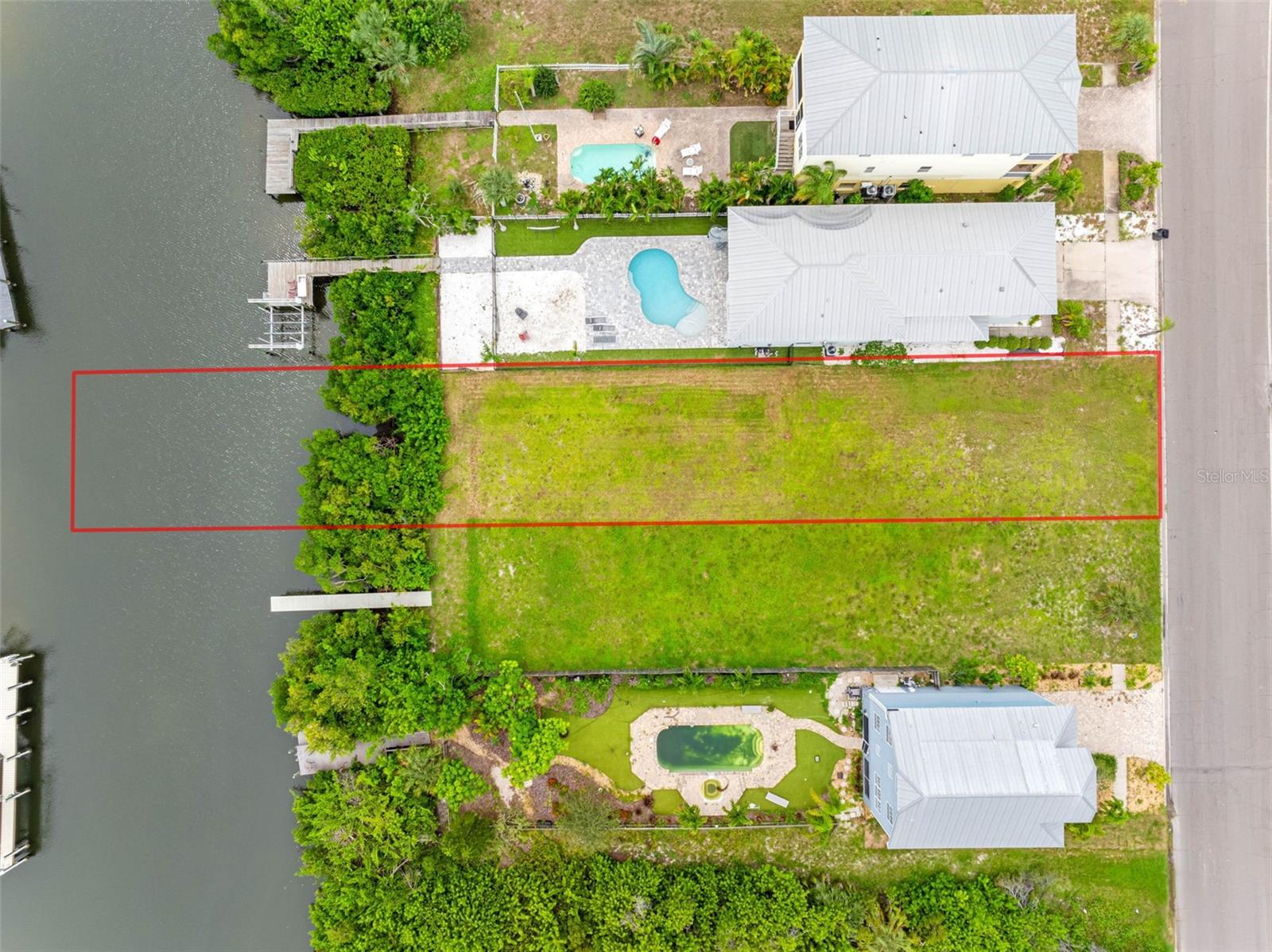 Photo of 6415 MARBELLA BOULEVARD APOLLO BEACH FL 33572