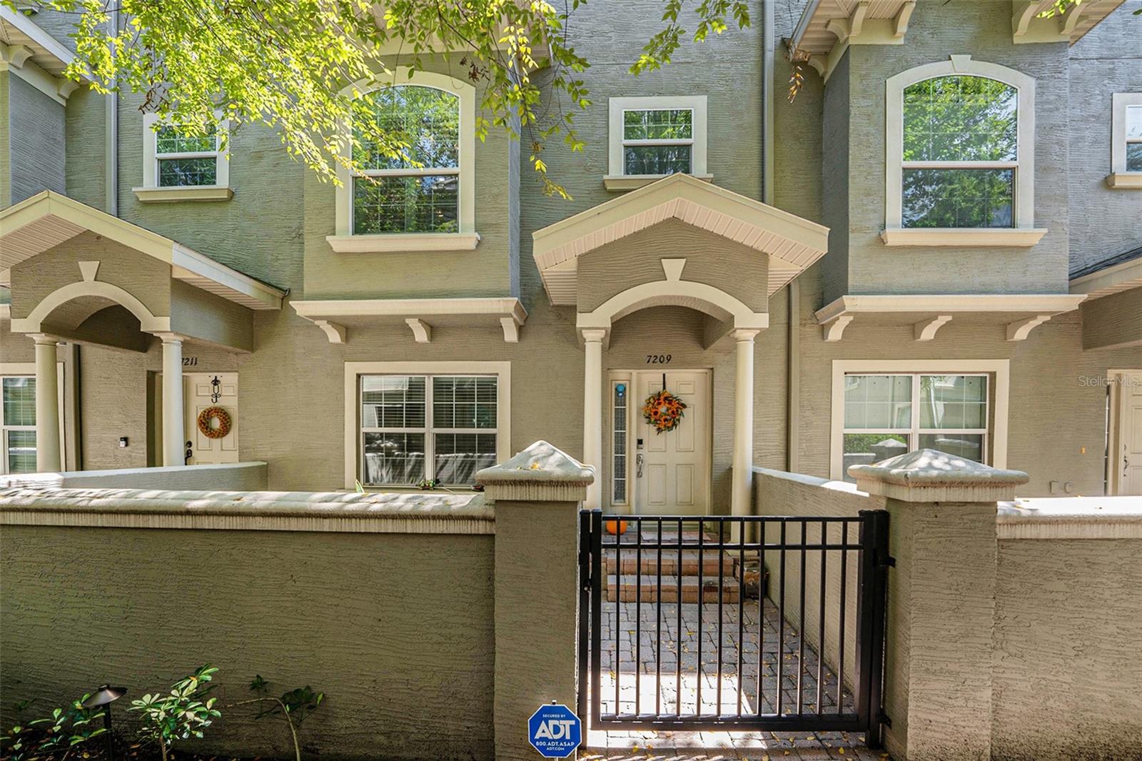Photo of 7209 101ST LANE SEMINOLE FL 33772