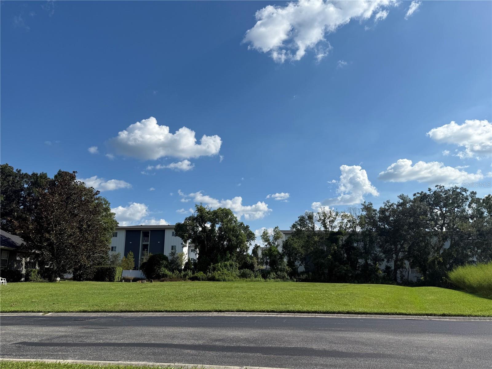 Photo of ISLAND SHORES LANE LAKELAND FL 33809