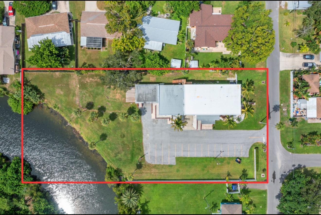 Photo of 10830 NAVAJO DRIVE ST PETERSBURG FL 33708