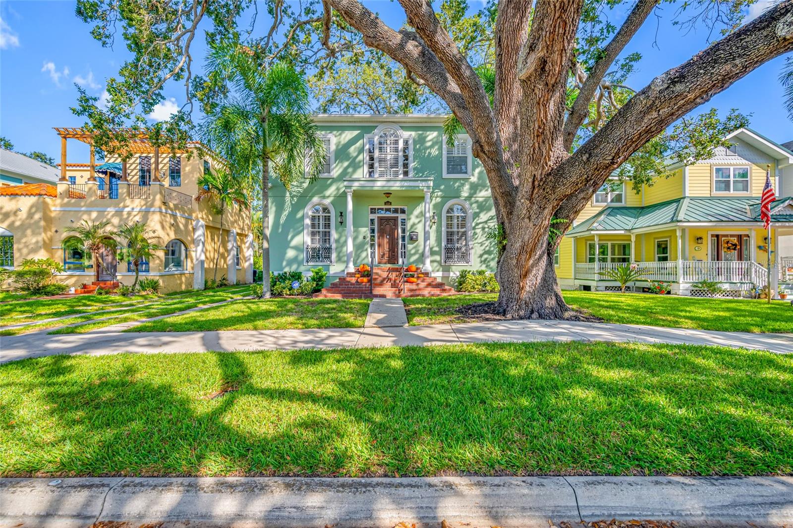 Photo of 119 ADALIA AVENUE TAMPA FL 33606