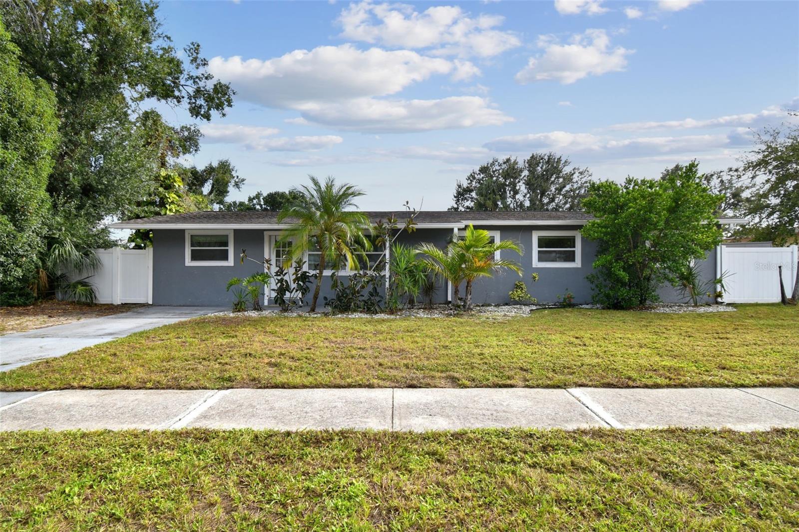 Photo of 4722 W BAY AVENUE TAMPA FL 33616