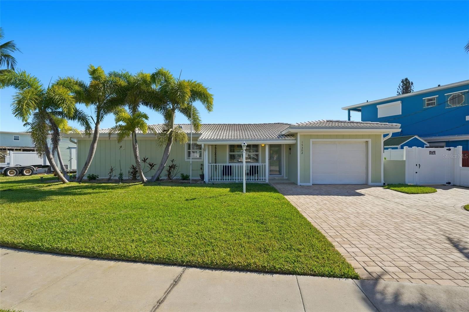 Photo of 15302 HARBOR DRIVE MADEIRA BEACH FL 33708