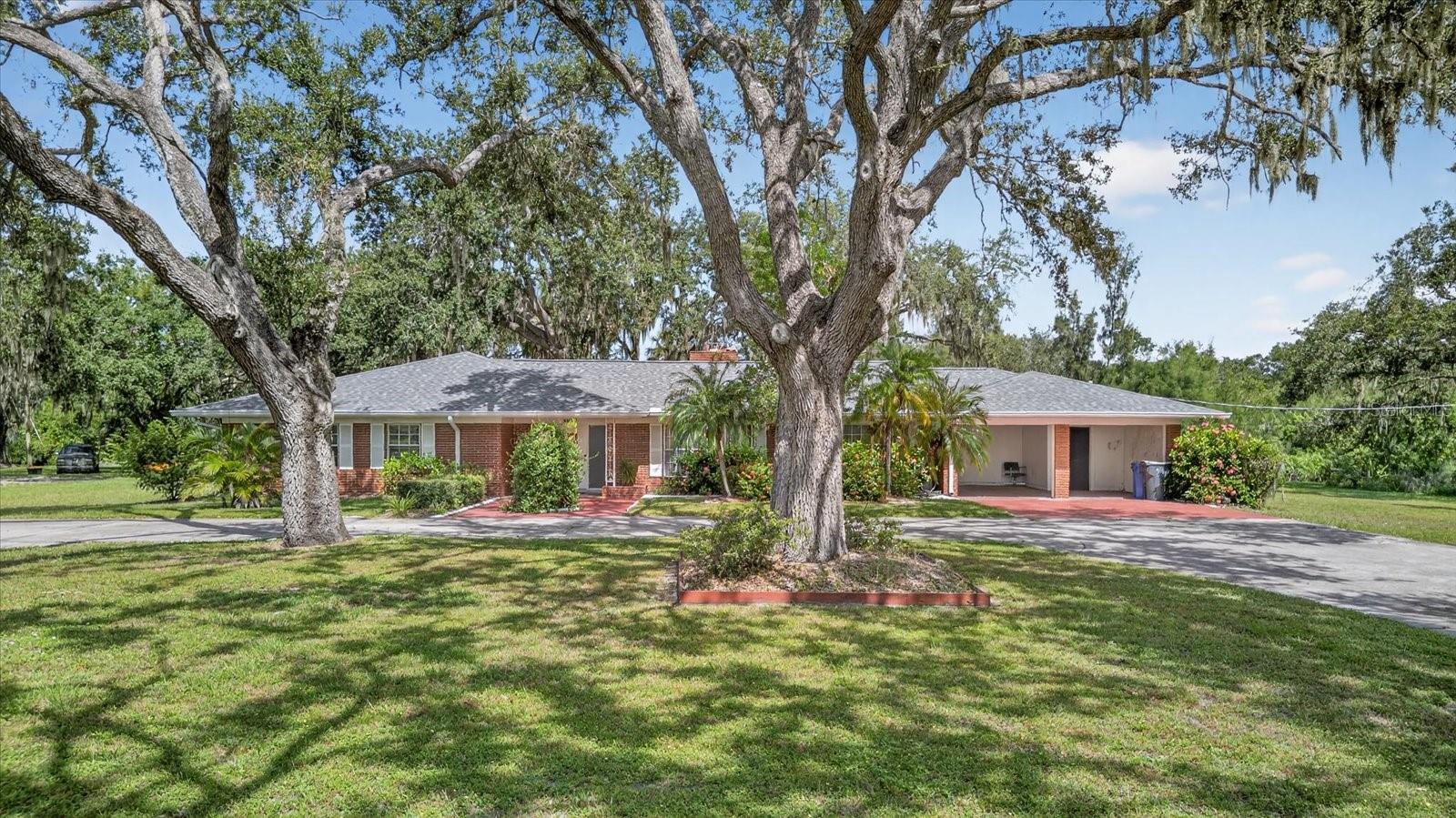 Photo of 506 3RD AVENUE RUSKIN FL 33570