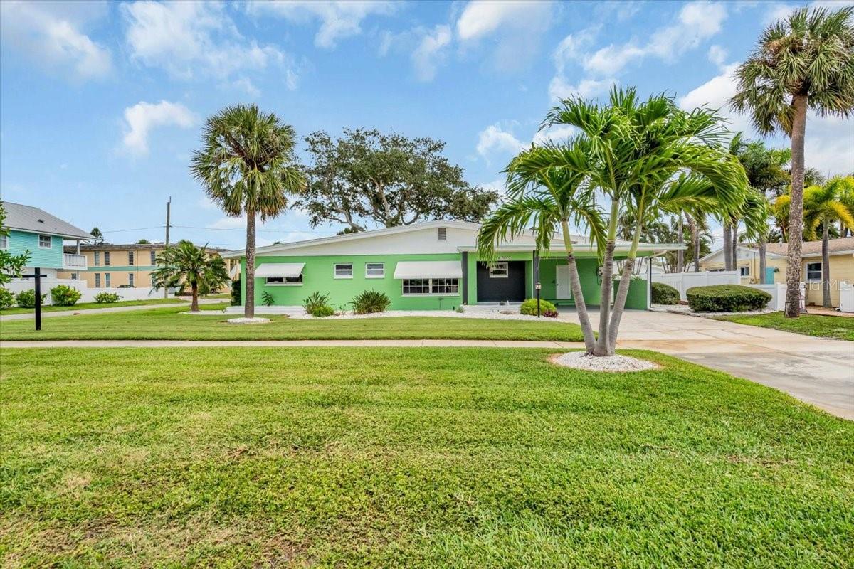 Photo of 3002 58TH STREET GULFPORT FL 33707