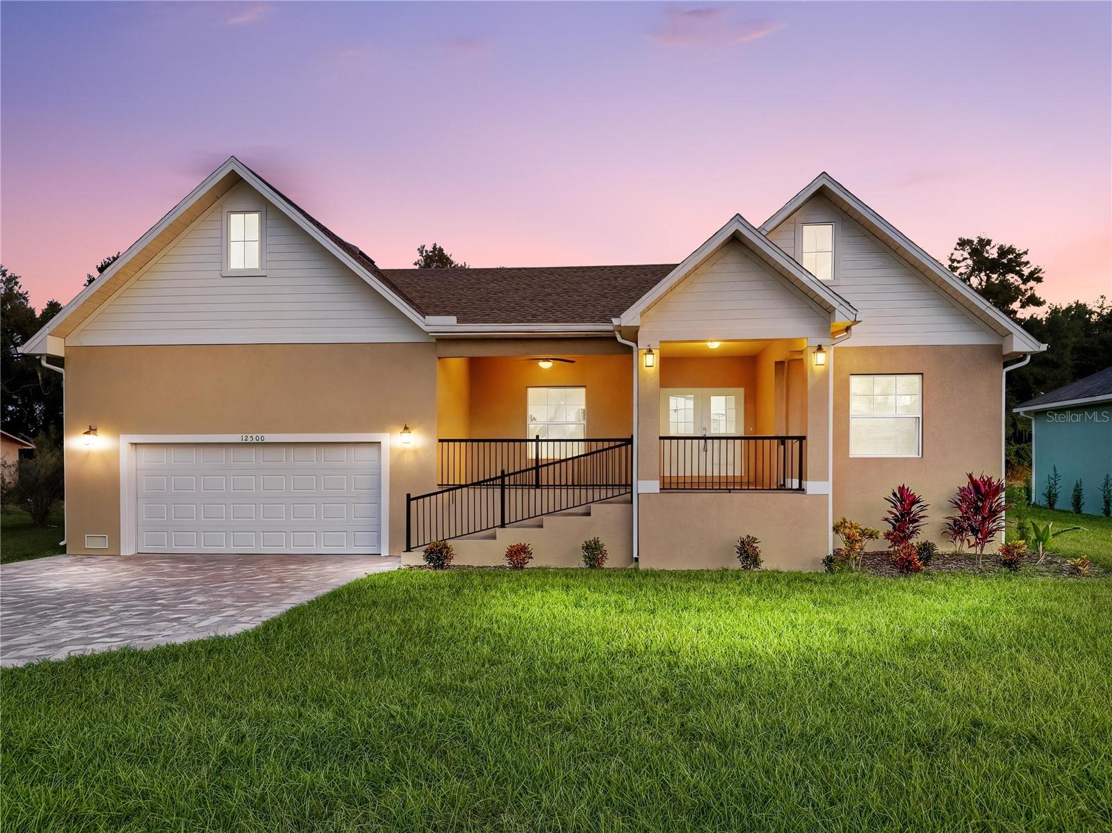 Photo of 12500 GREEN OAK LANE DADE CITY FL 33525