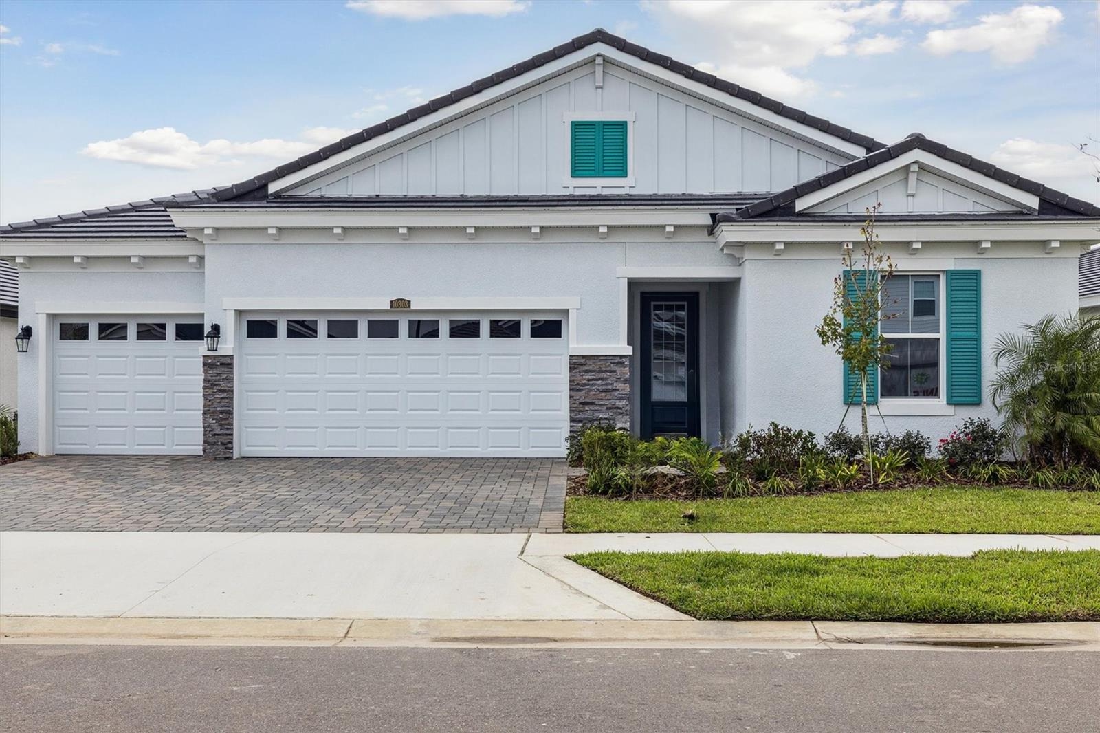 Photo of 10303 SURREY ROSE DRIVE SAN ANTONIO FL 33576