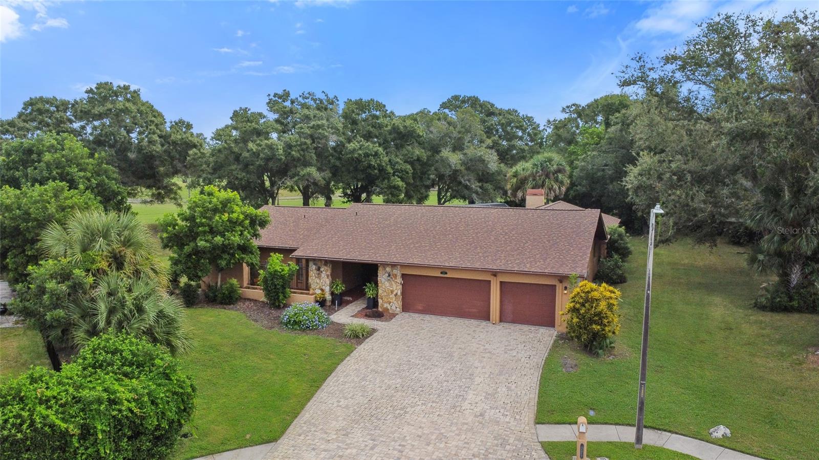 Photo of 2674 CONCORDE COURT CLEARWATER FL 33761