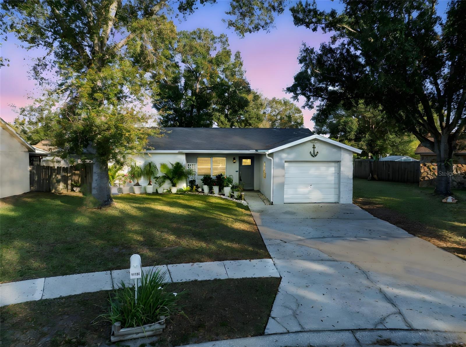 Photo of 11305 SILVERLEAF COURT RIVERVIEW FL 33579