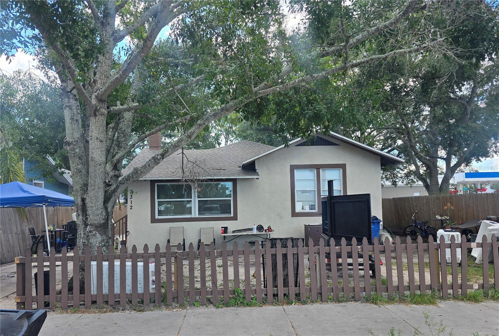Photo of 3312 QUEENSBORO AVENUE ST PETERSBURG FL 33712