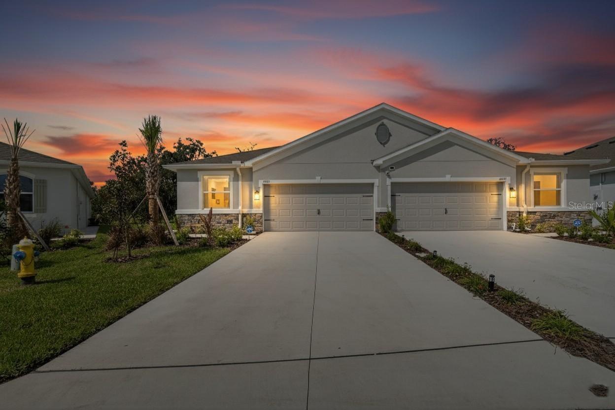 Photo of 4025 WESTWOOD FIELDS LOOP PLANT CITY FL 33565