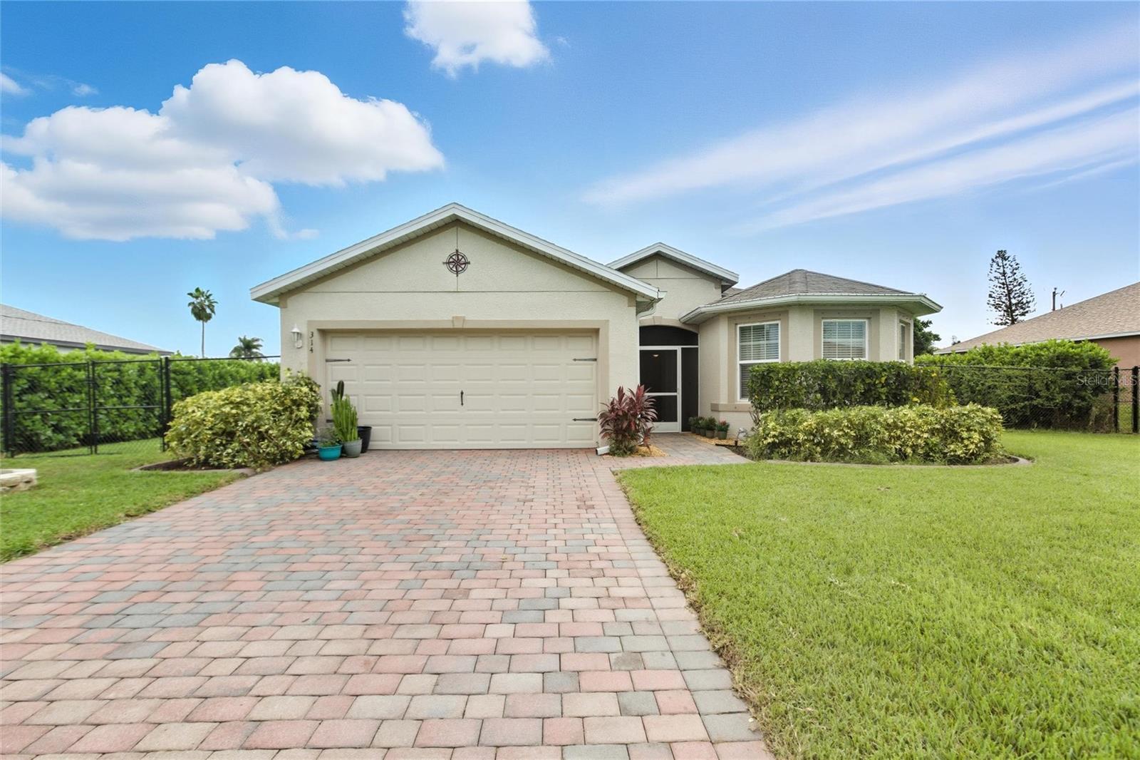 Photo of 314 SE VAN LOON TERRACE CAPE CORAL FL 33990