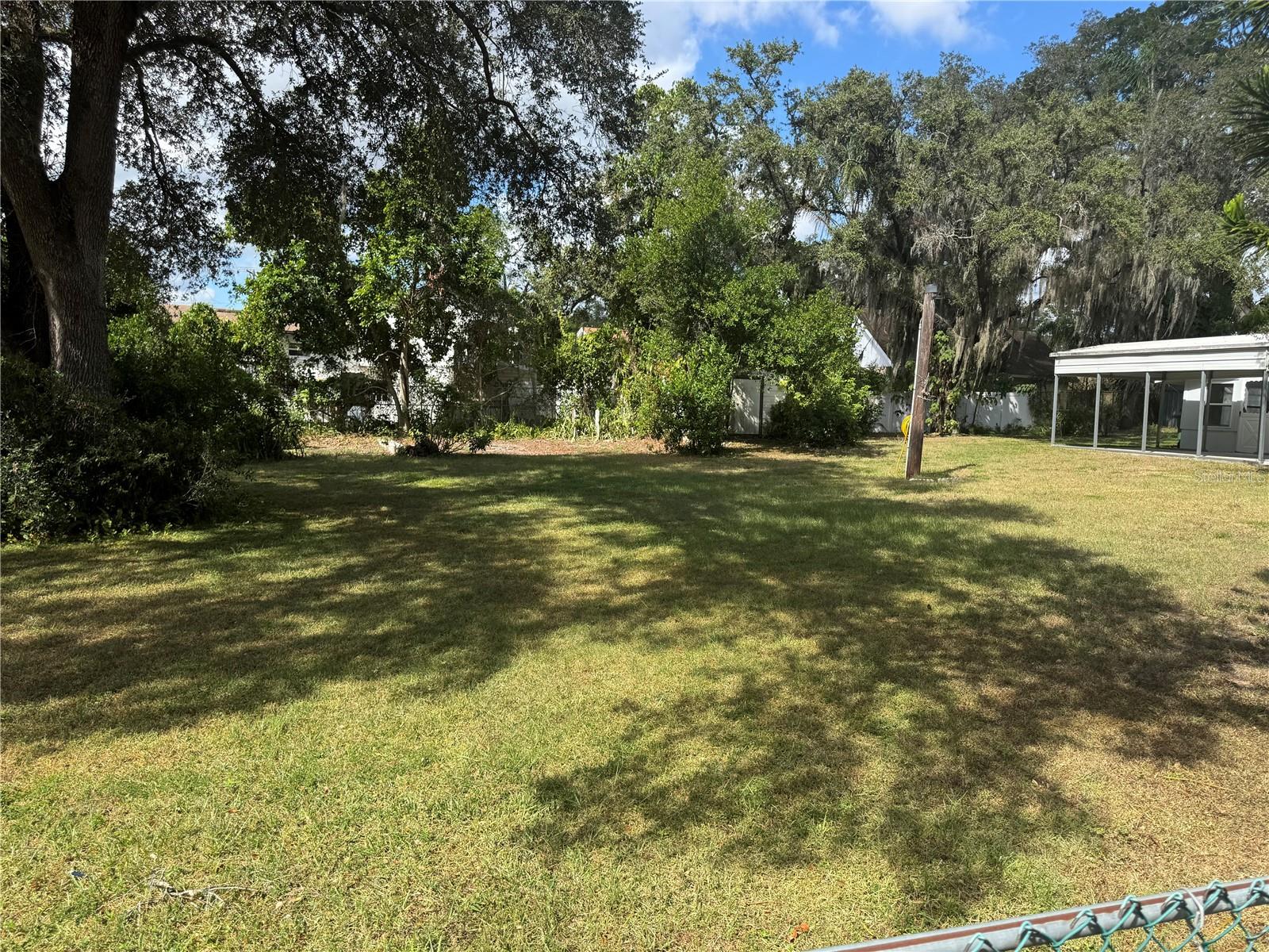 Photo of 9614 N HARTTS DRIVE TAMPA FL 33617