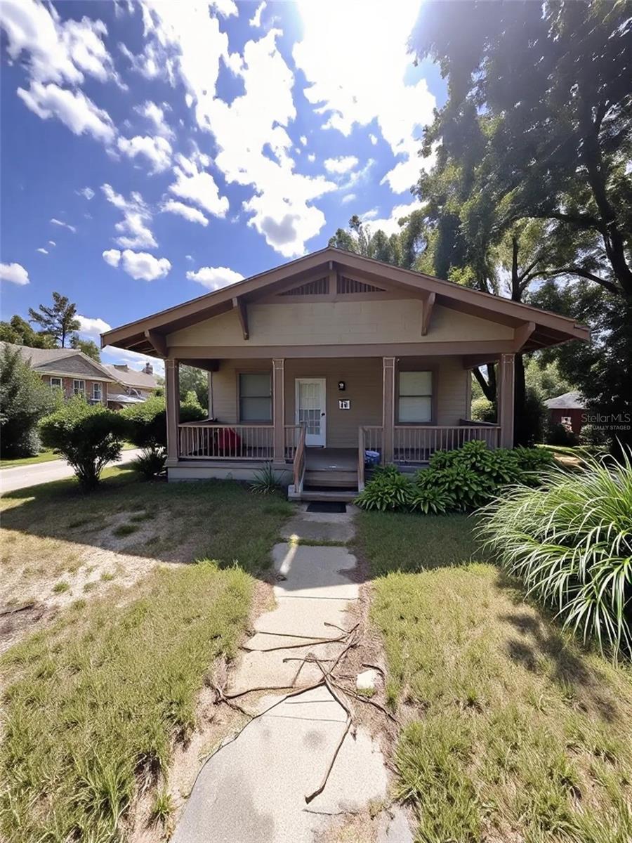 Photo of 112 W POWHATAN AVENUE TAMPA FL 33604