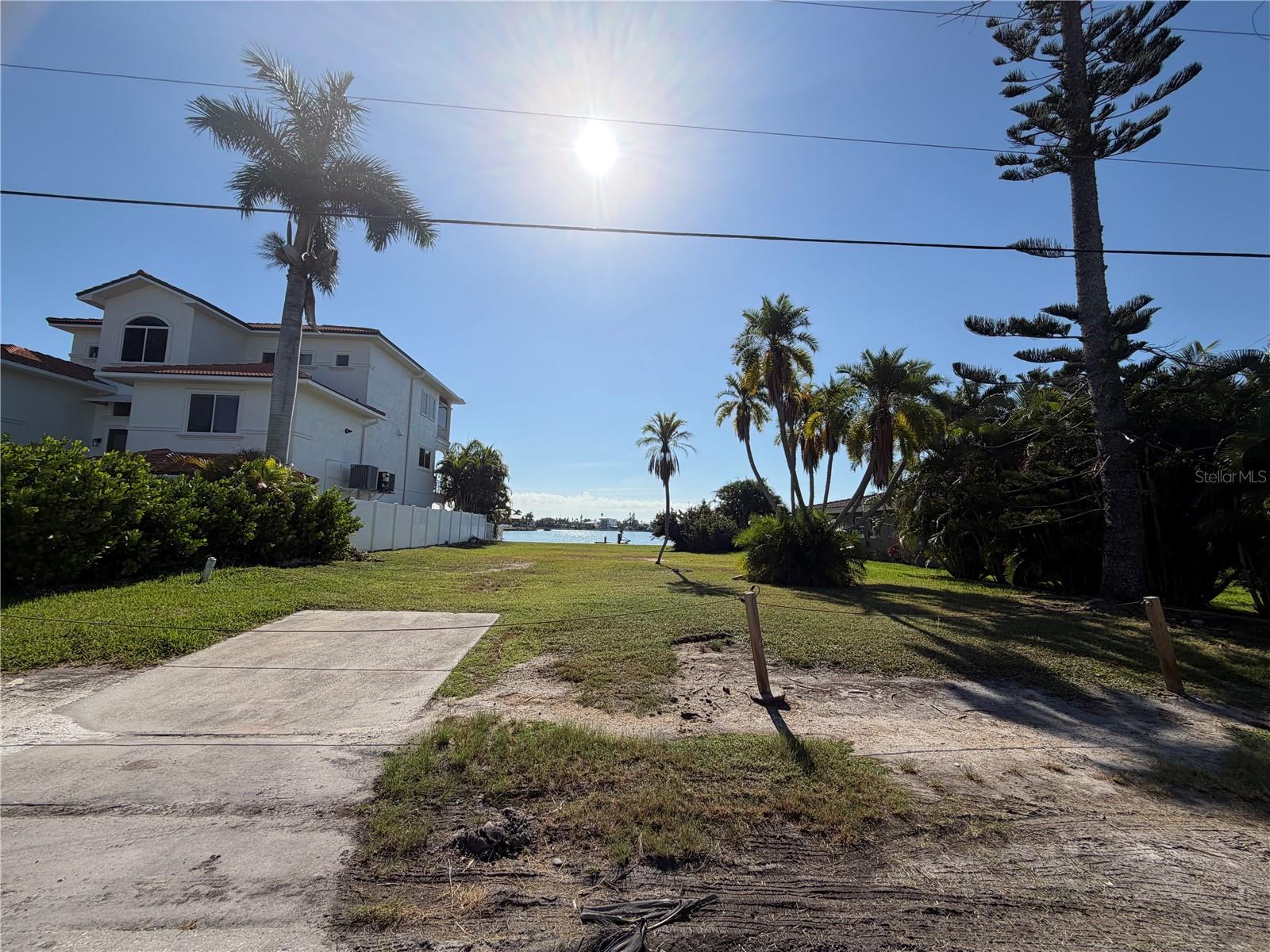 Photo of 16325 REDINGTON DRIVE REDINGTON BEACH FL 33708