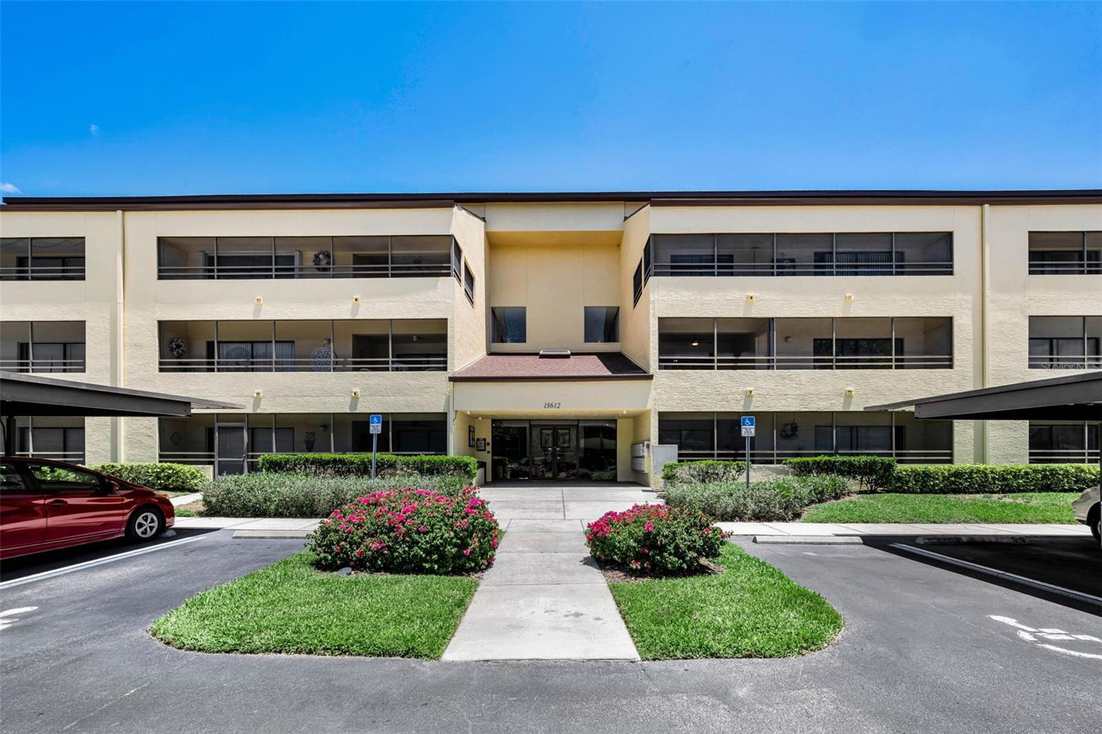 Photo of 13612 S VILLAGE DRIVE #5307 TAMPA FL 33618