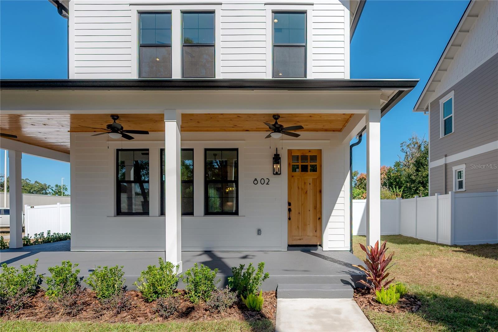 Photo of 802 E WILDER AVENUE TAMPA FL 33603
