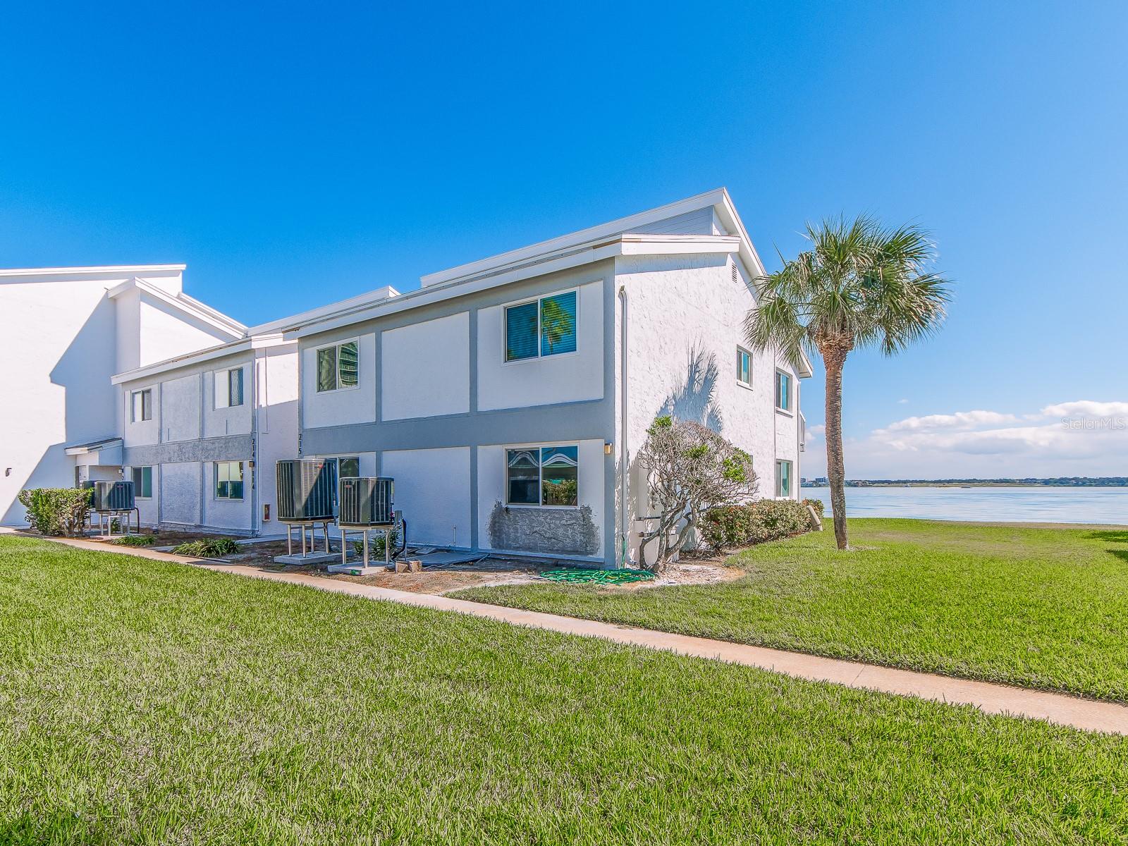 Photo of 1401 GULF BOULEVARD #215 CLEARWATER BEACH FL 33767