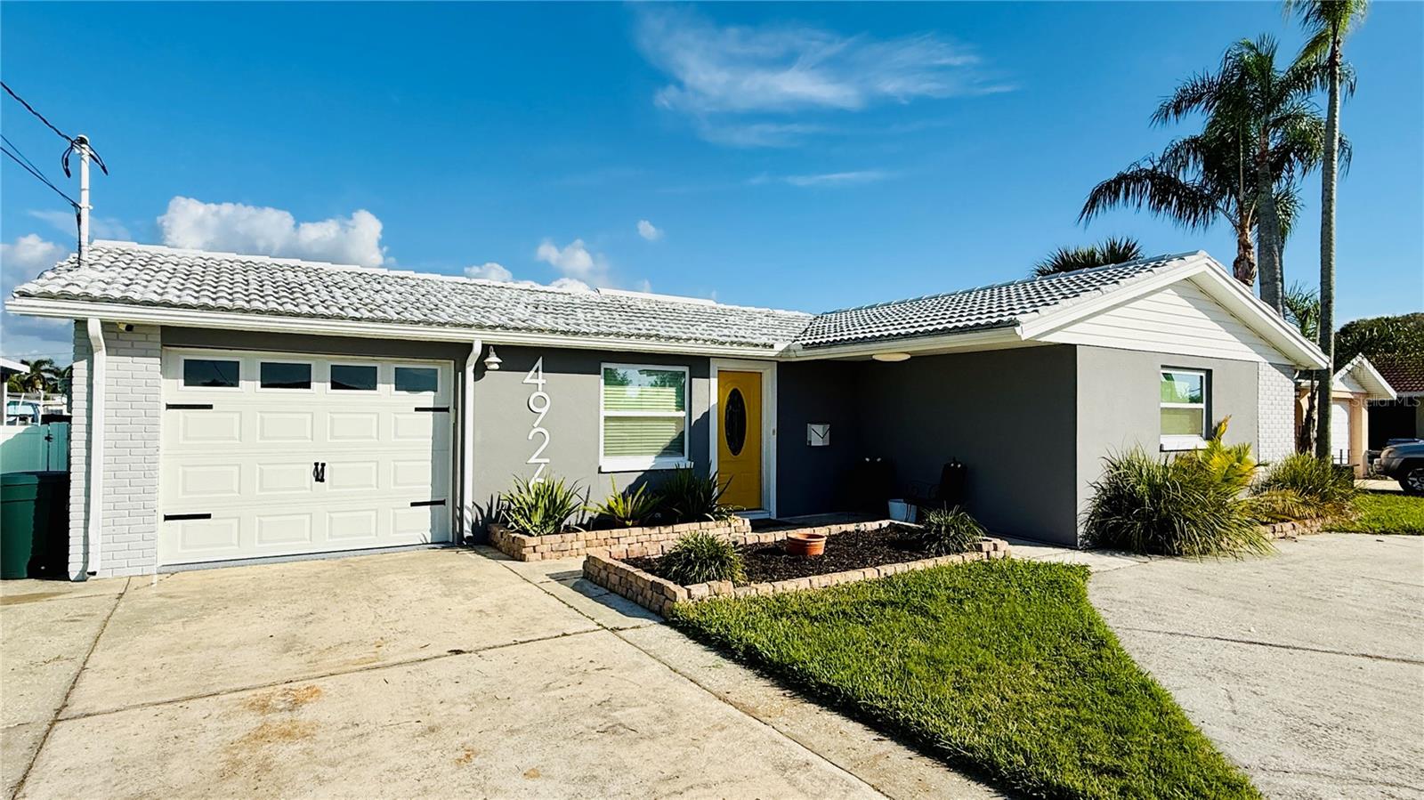 Photo of 4926 BLUE HERON DRIVE NEW PORT RICHEY FL 34652