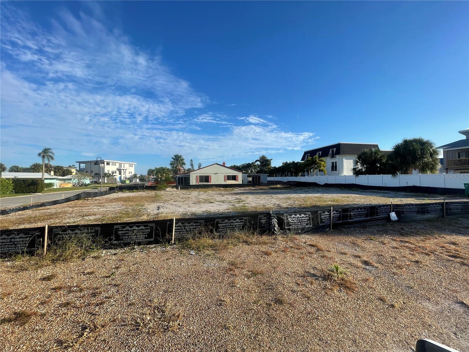 Photo of 17010 2ND STREET NORTH REDINGTON BEACH FL 33708