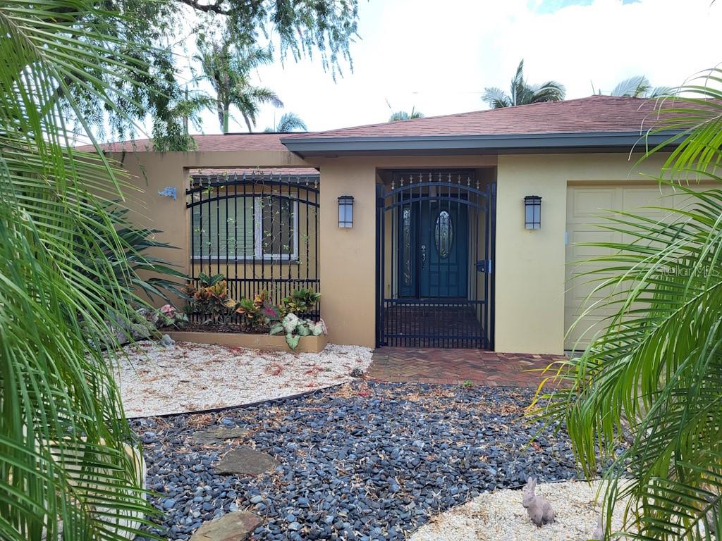 Photo of 11174 90TH TERRACE SEMINOLE FL 33772