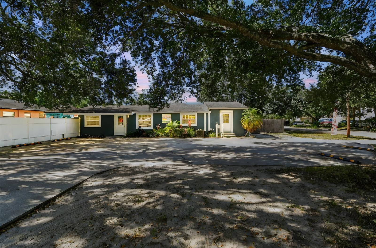 Photo of 9912 N MYRTLE STREET TAMPA FL 33617