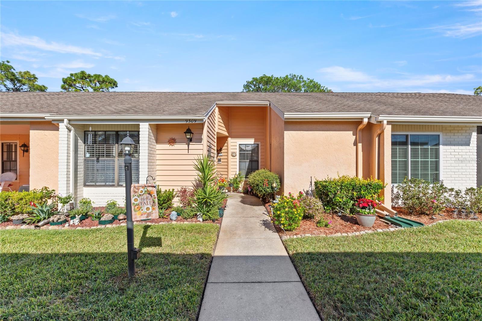 Photo of 9309 TROWBRIDGE COURT NEW PORT RICHEY FL 34655