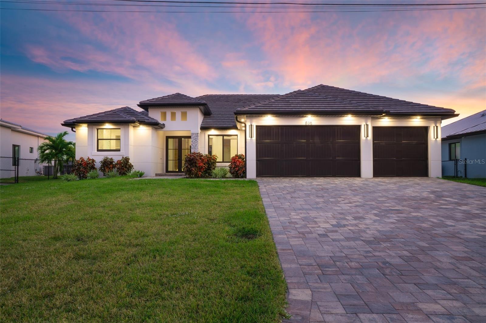 Photo of 836 SW 36TH TERRACE CAPE CORAL FL 33914