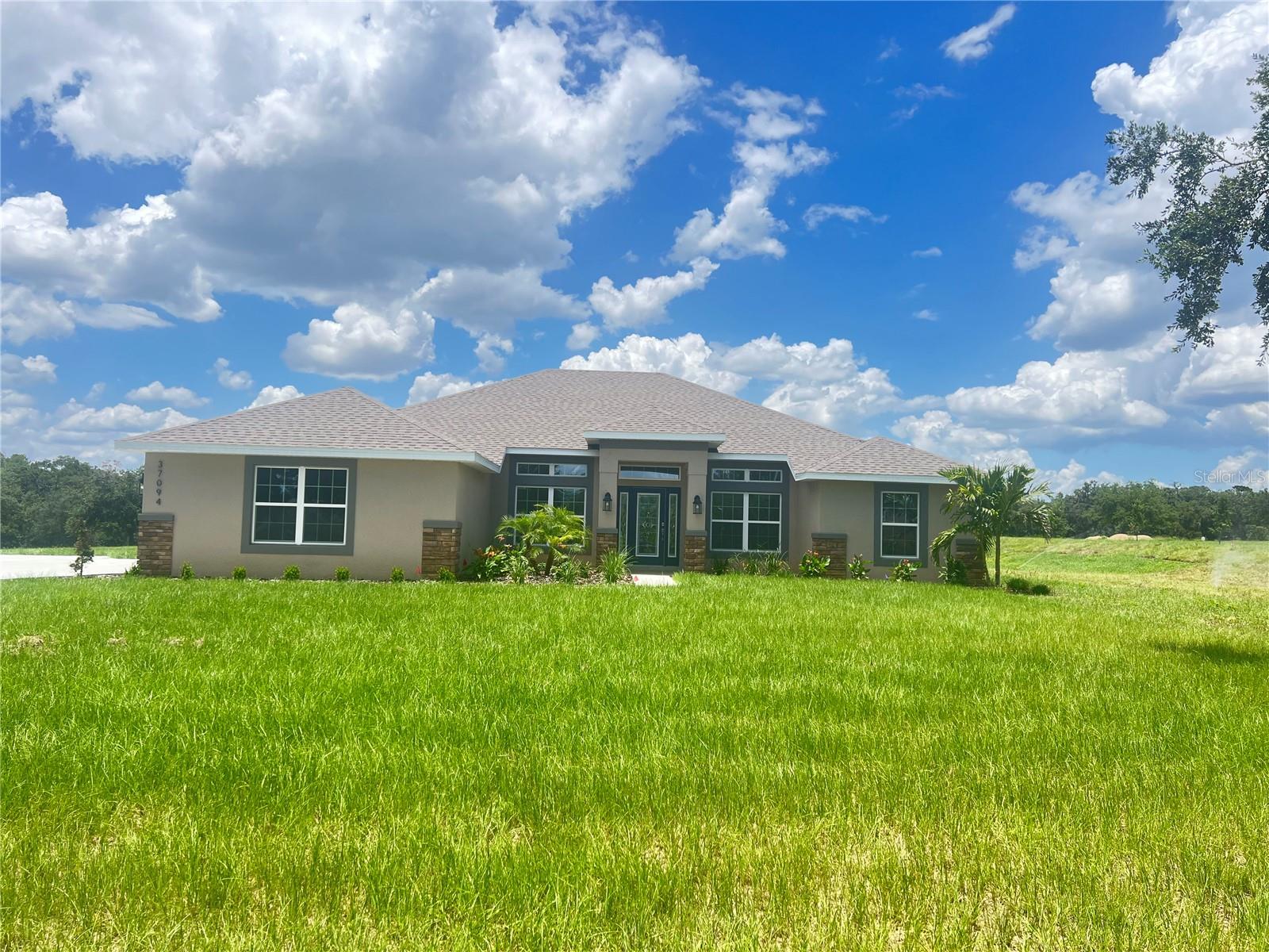 Photo of 37094 HIDDEN VIEW CIRCLE DADE CITY FL 33523