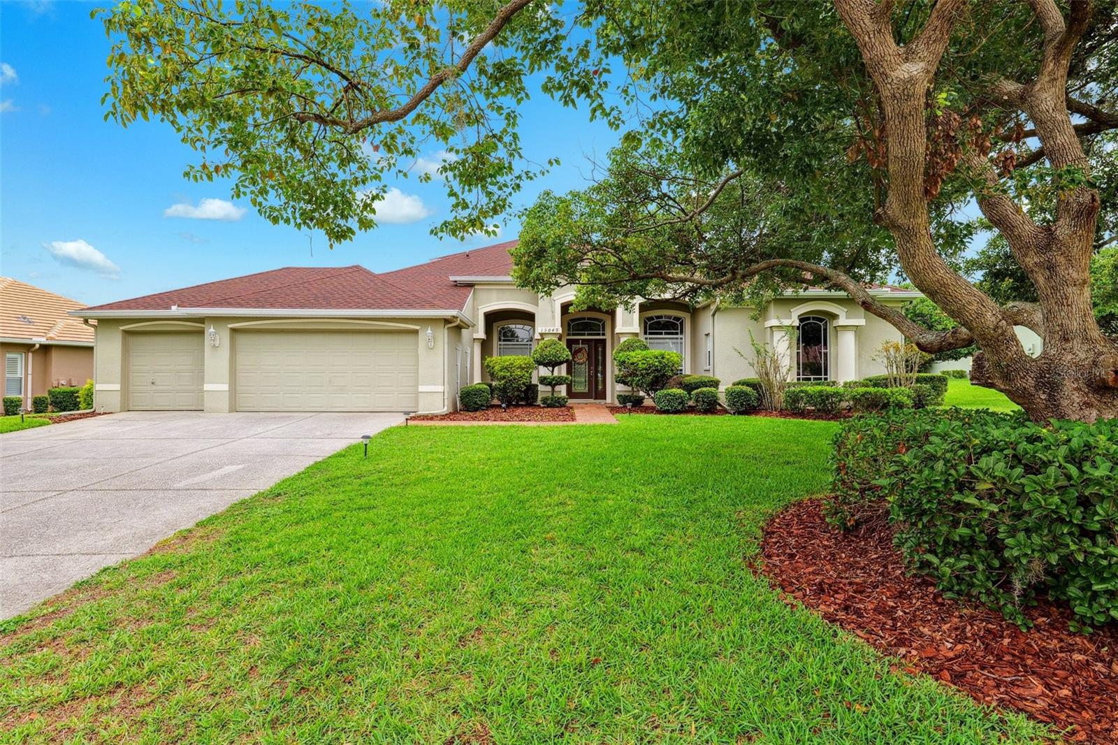 Photo of 13049 THOROUGHBRED DRIVE DADE CITY FL 33525