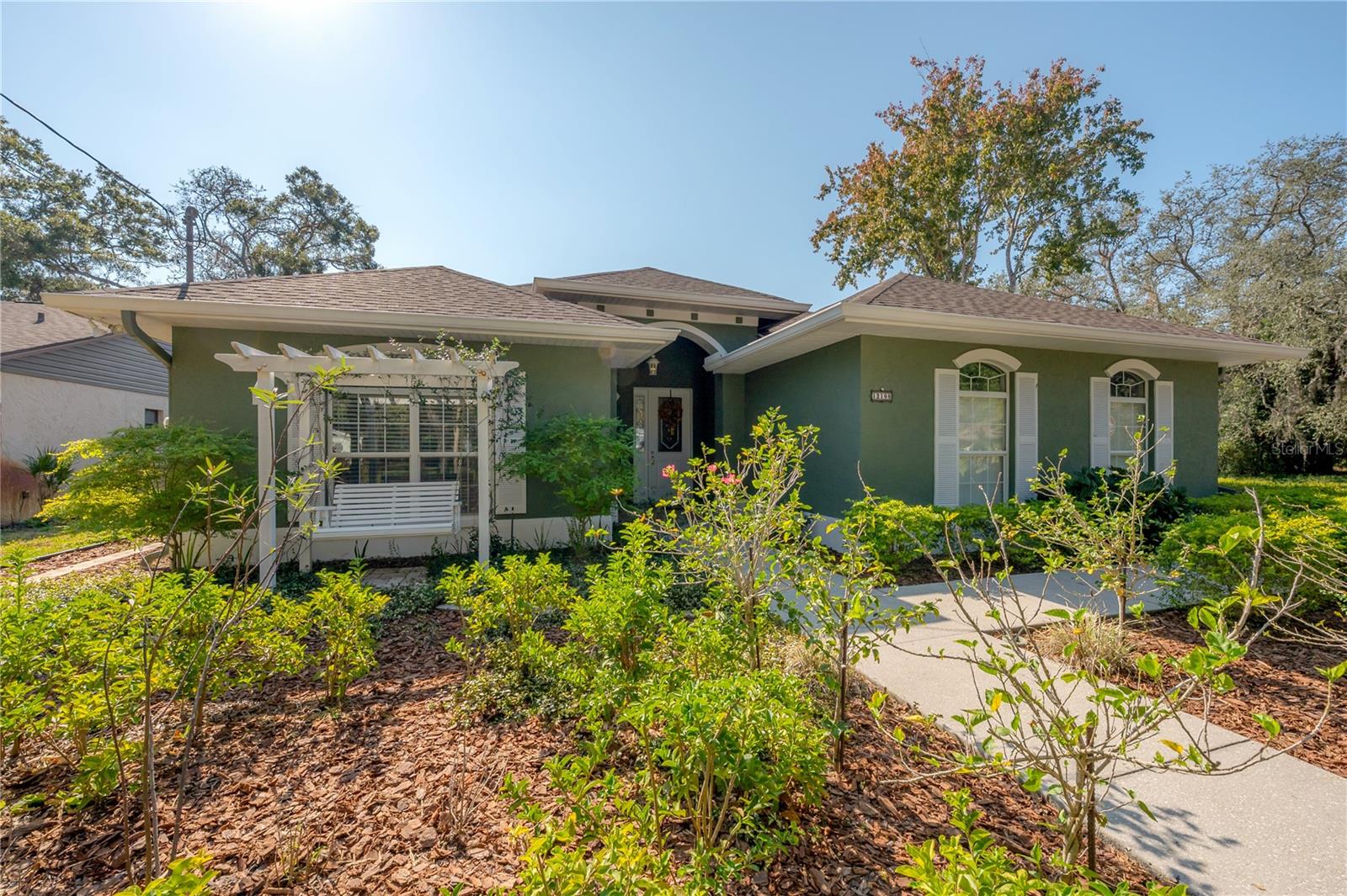 Photo of 12108 RIVERHILLS DRIVE TEMPLE TERRACE FL 33617