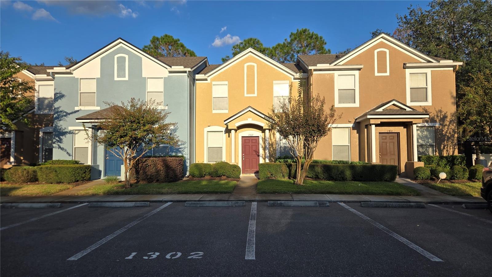 Photo of 1302 DENMAN COURT WESLEY CHAPEL FL 33543