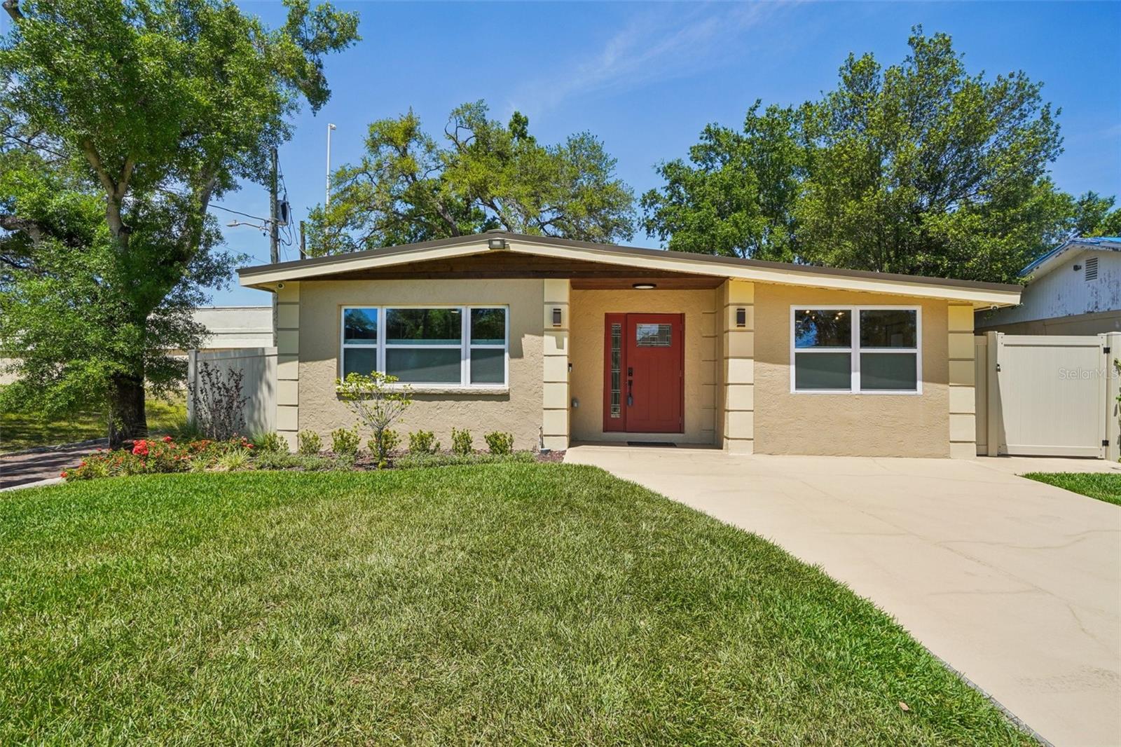 Photo of 3123 W LA SALLE STREET TAMPA FL 33607