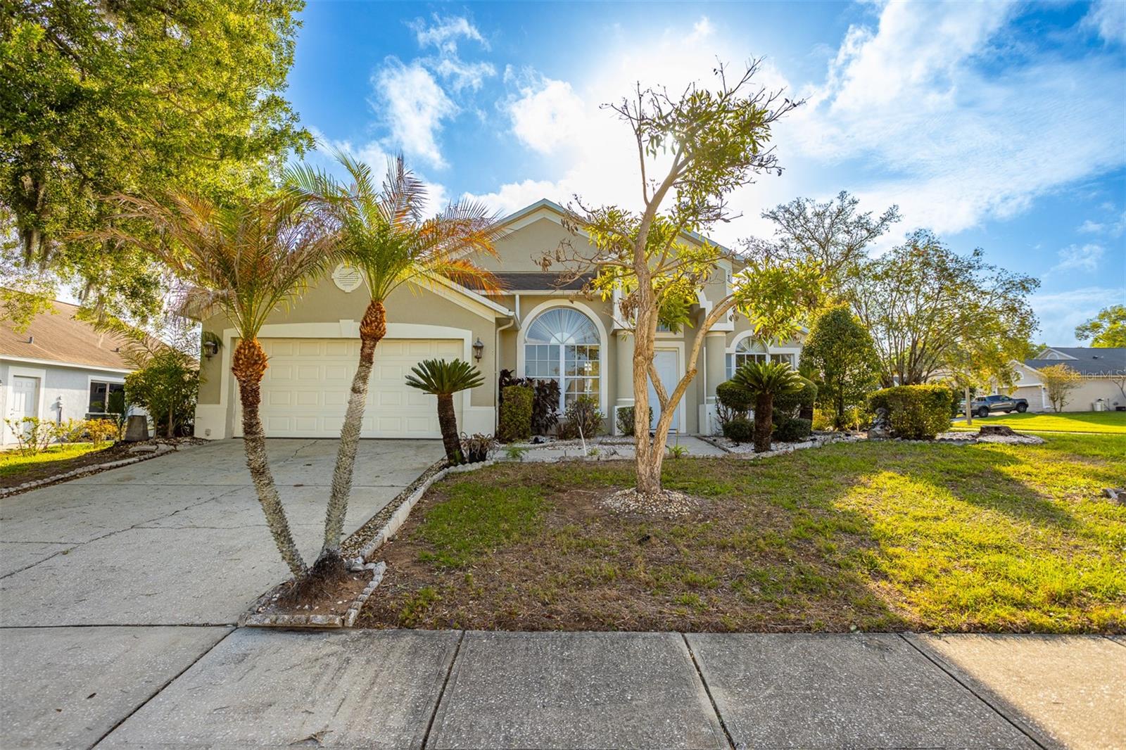 Photo of 1734 POWDER RIDGE DRIVE VALRICO FL 33594