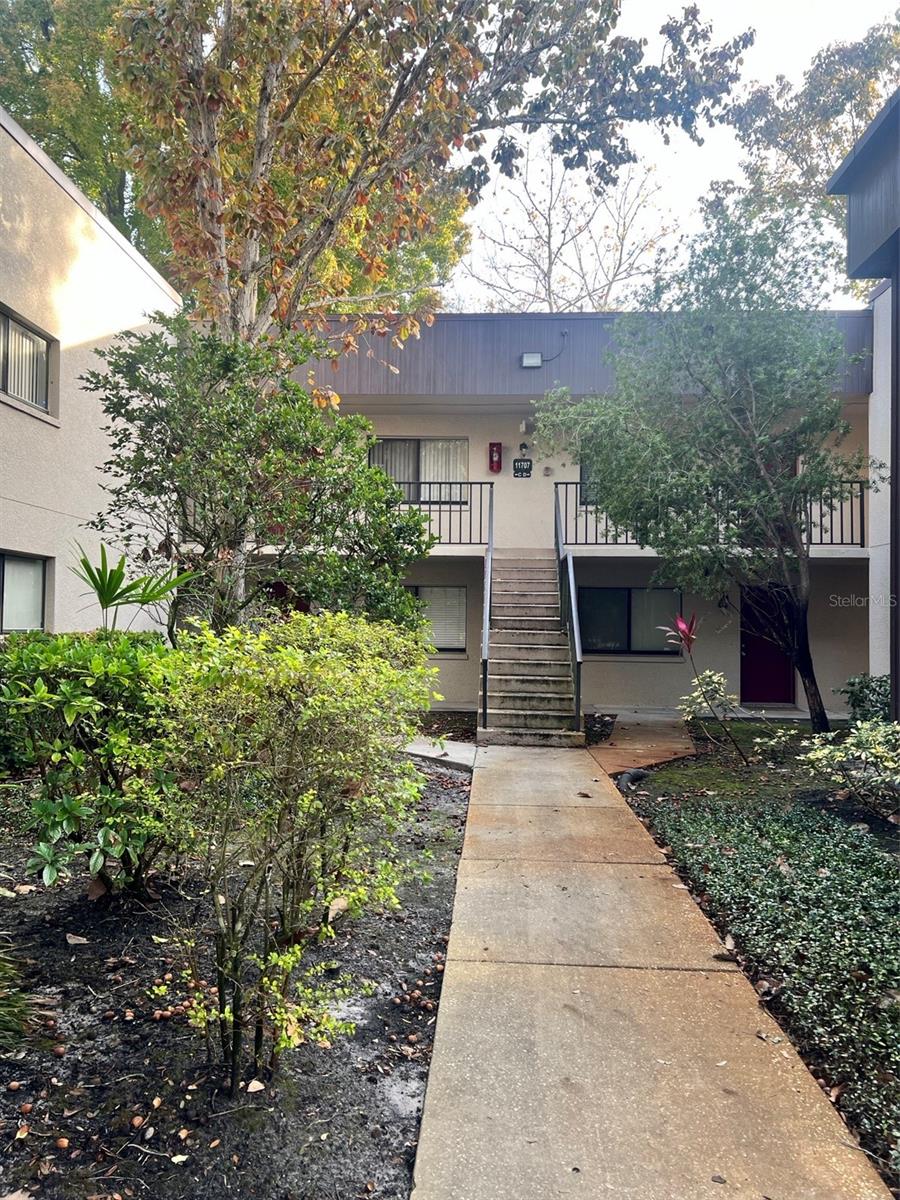 Photo of 11707 RAINTREE VILLAGE BOULEVARD #C TEMPLE TERRACE FL 33617