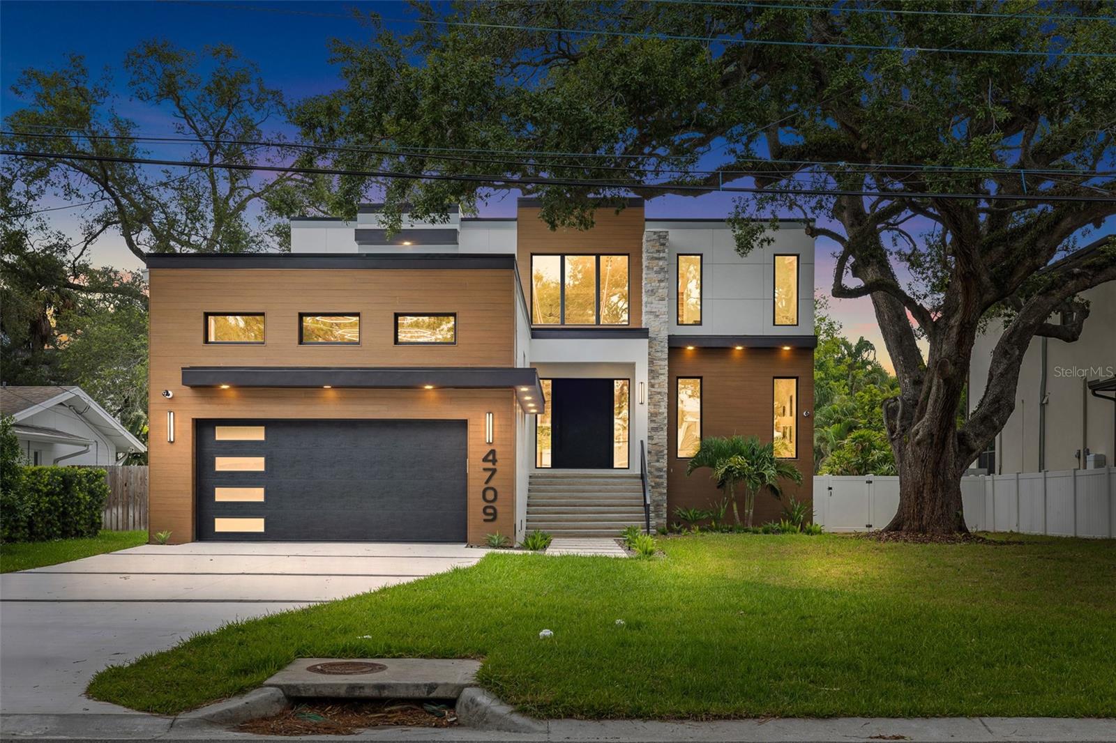 Photo of 4709 W ESTRELLA STREET TAMPA FL 33629