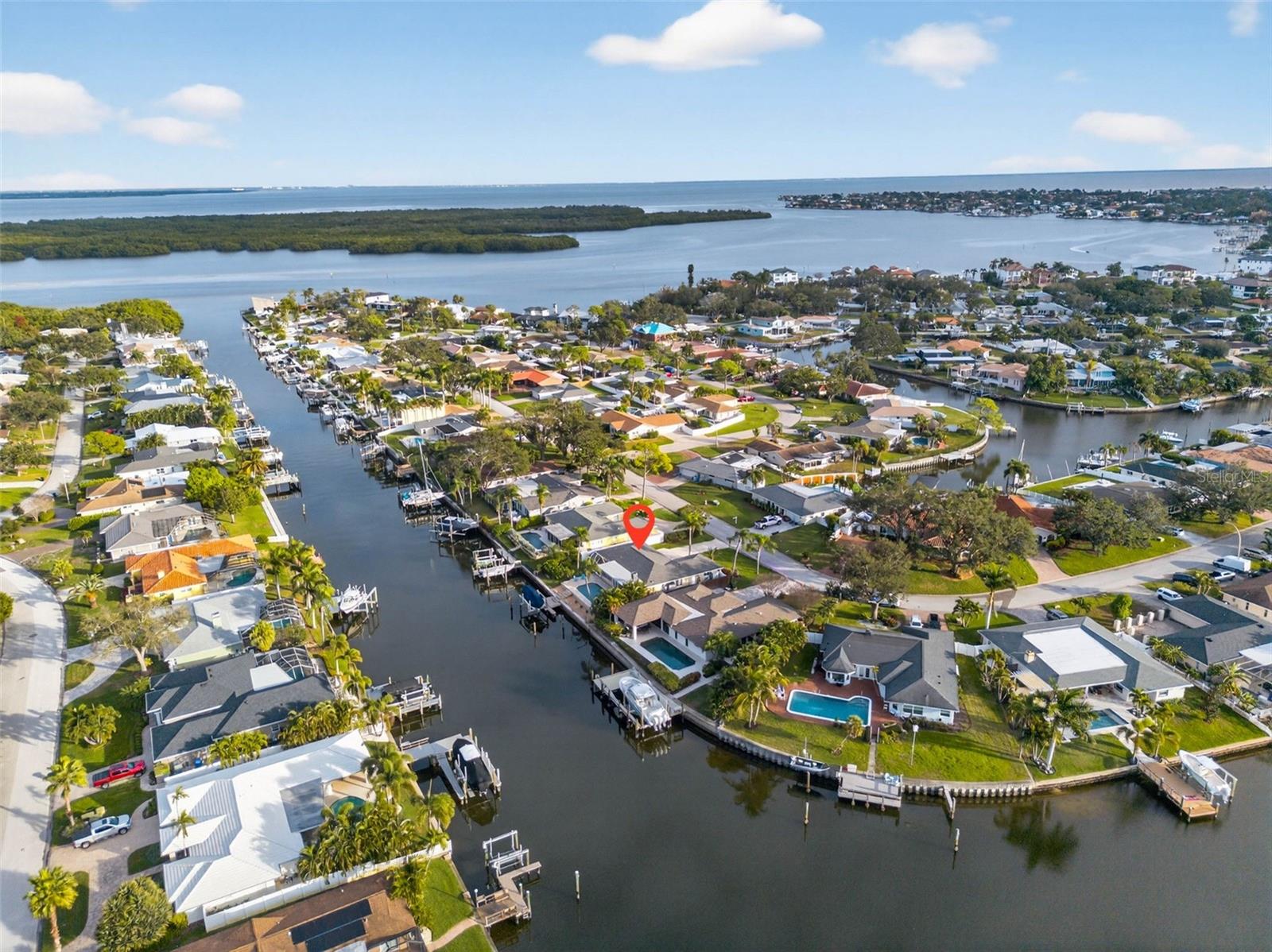 Photo of 1963 TANGLEWOOD DRIVE ST PETERSBURG FL 33702