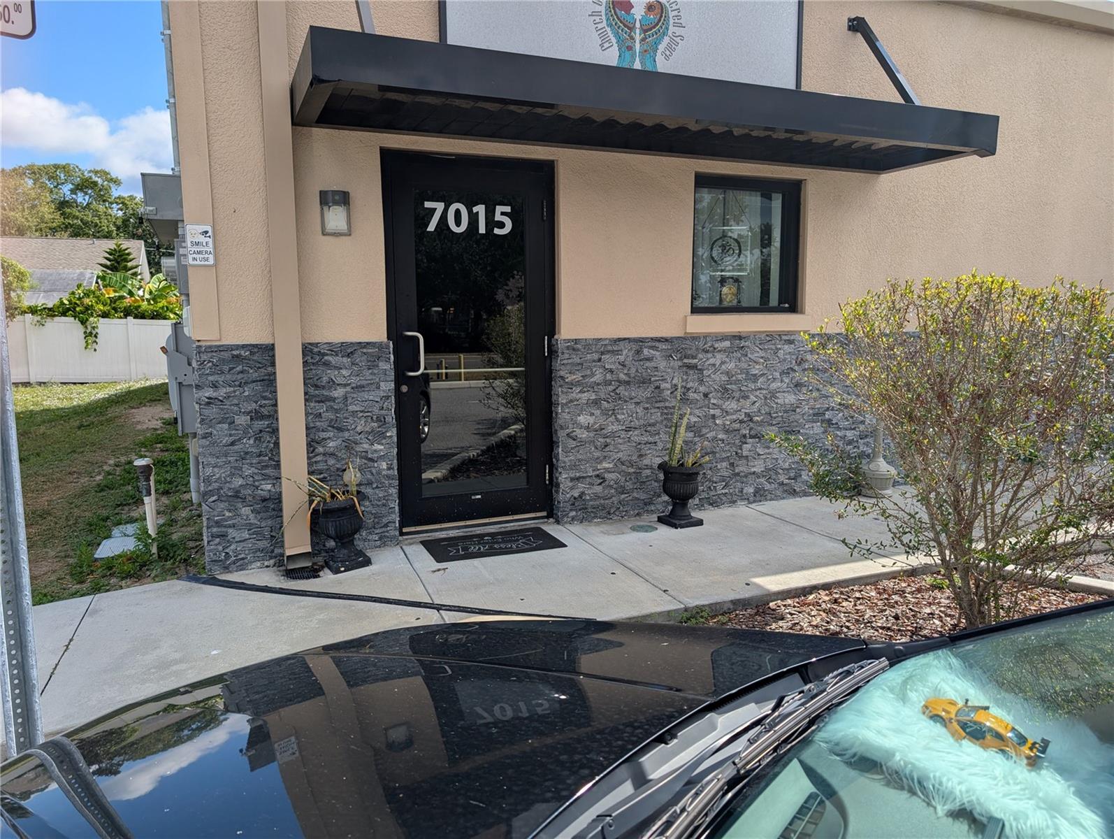 Photo of 7015 N MANHATTAN AVENUE TAMPA FL 33614
