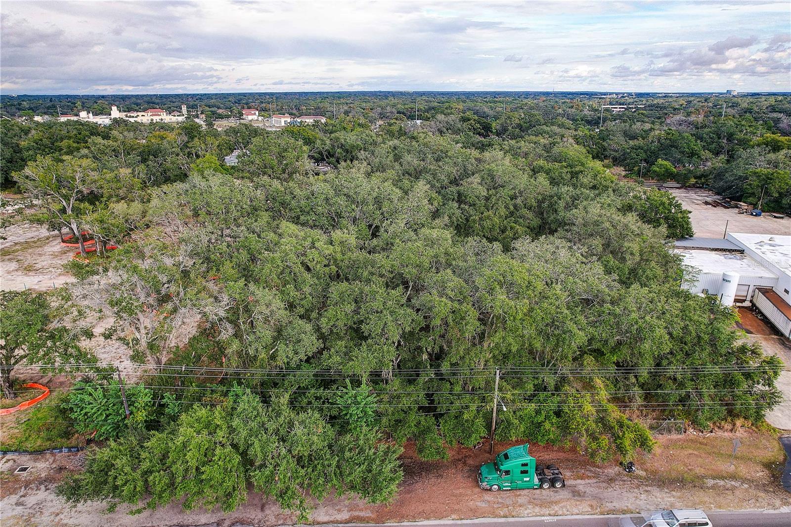 Photo of 6905 & 6907 ROWLETT PARK DRIVE TAMPA FL 33610