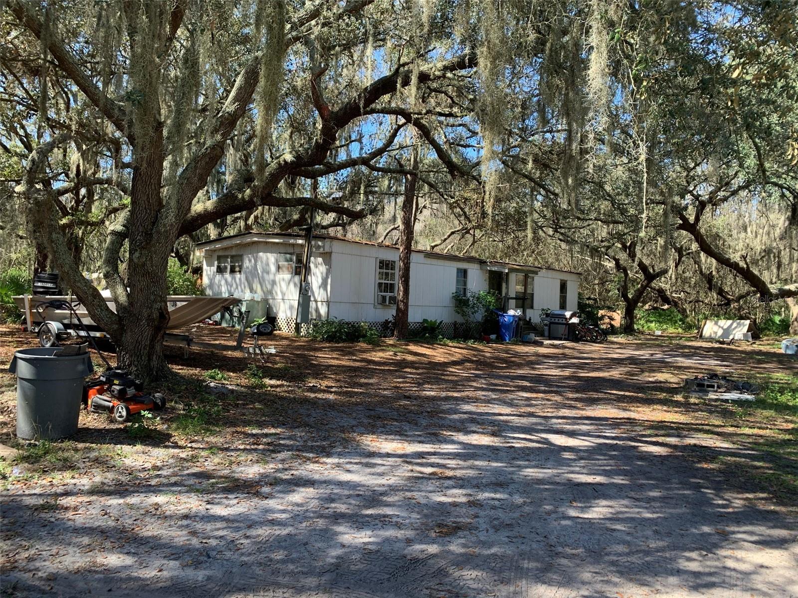Photo of 11117 MCMULLEN ROAD RIVERVIEW FL 33569
