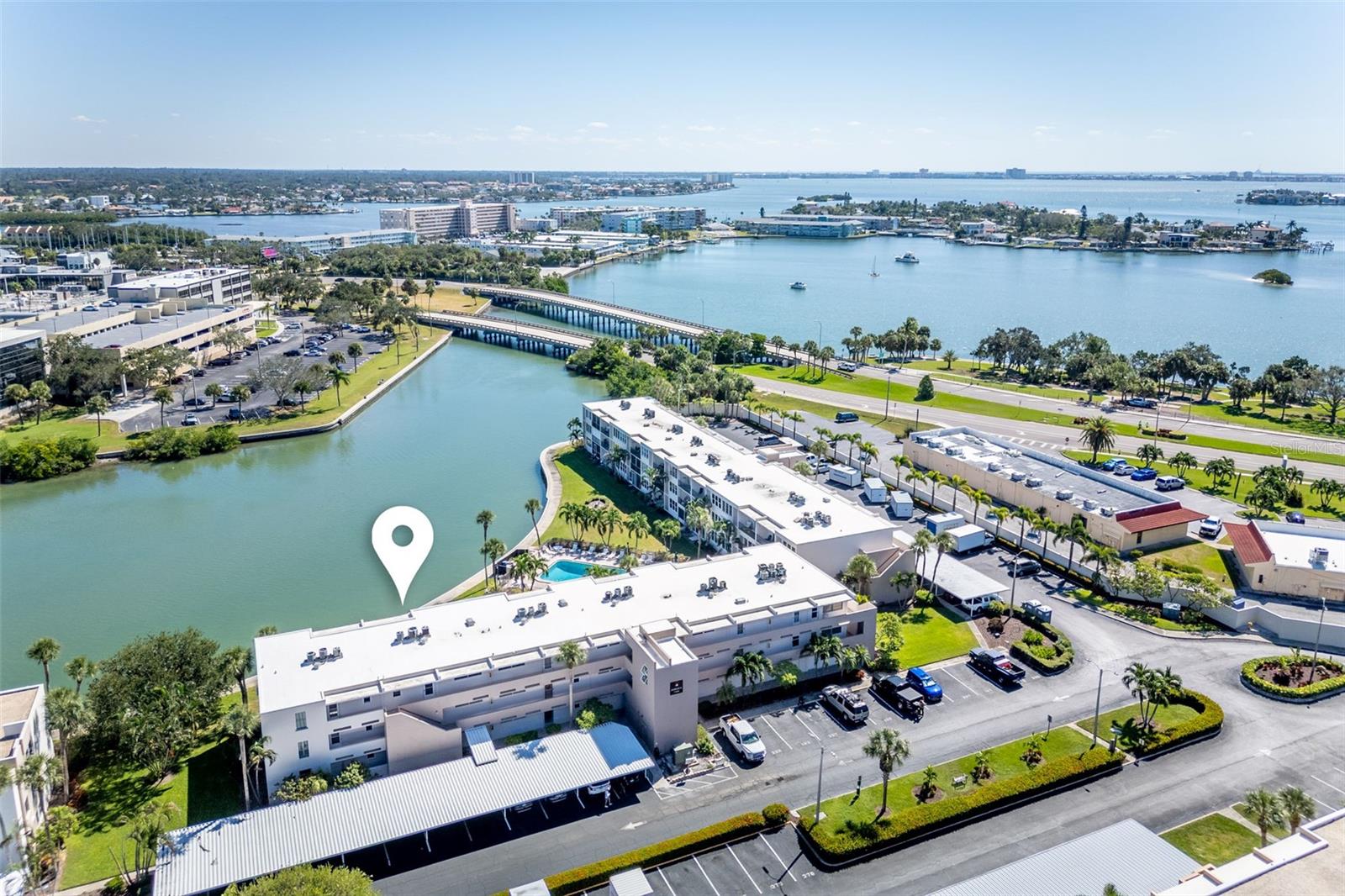 Photo of 7405 BAY ISLAND DRIVE #321 SOUTH PASADENA FL 33707