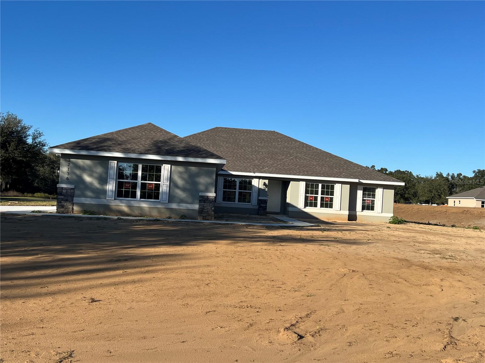 Photo of 37136 HIDDEN VIEW DADE CITY FL 33523